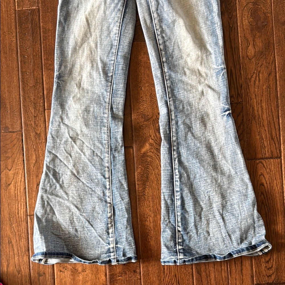 Buckle Light Blue Flare Women's Jeans - Picture 4 of 5